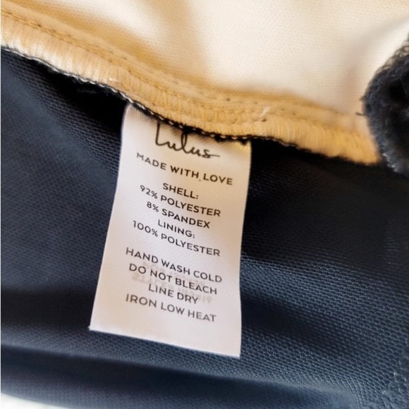 Lulu's Black Lace Intimates Set - Picture 7 of 10